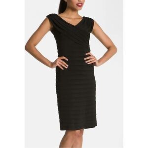 Adrianna Papell Woman Black V-Neck Sleeveless Sheath Dress US10 Party Wedding
